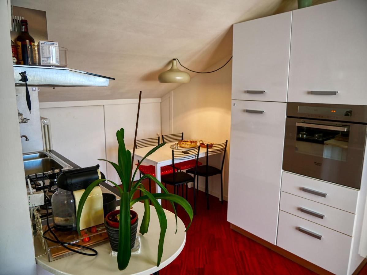 Attico 96 Apartment Pesaro Luaran gambar
