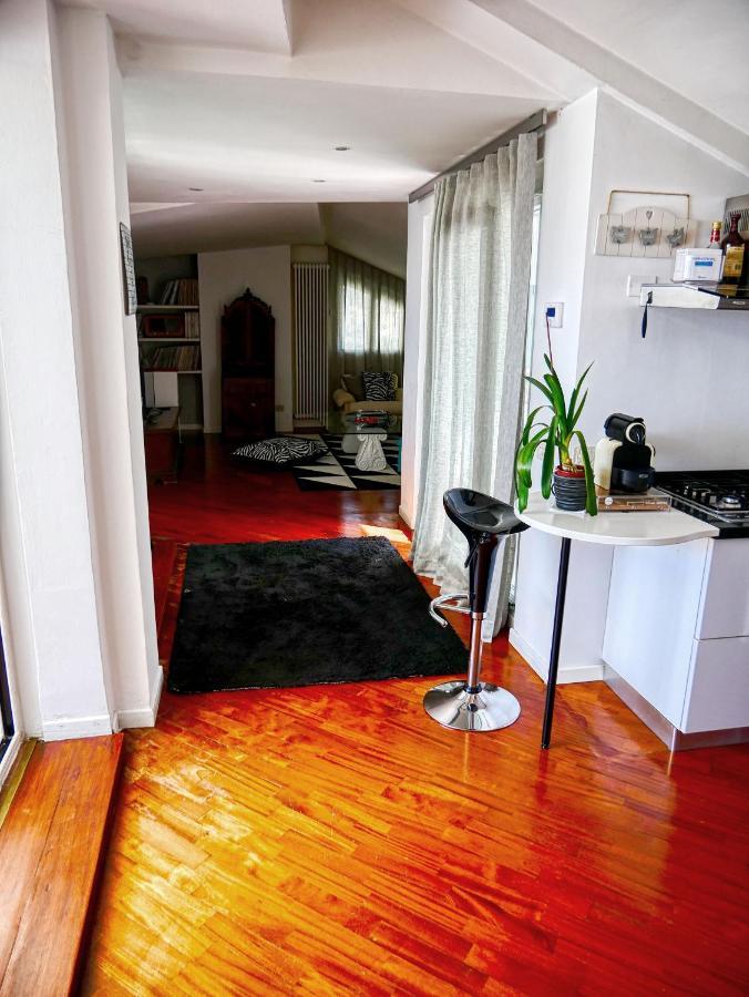 Attico 96 Apartment Pesaro Luaran gambar